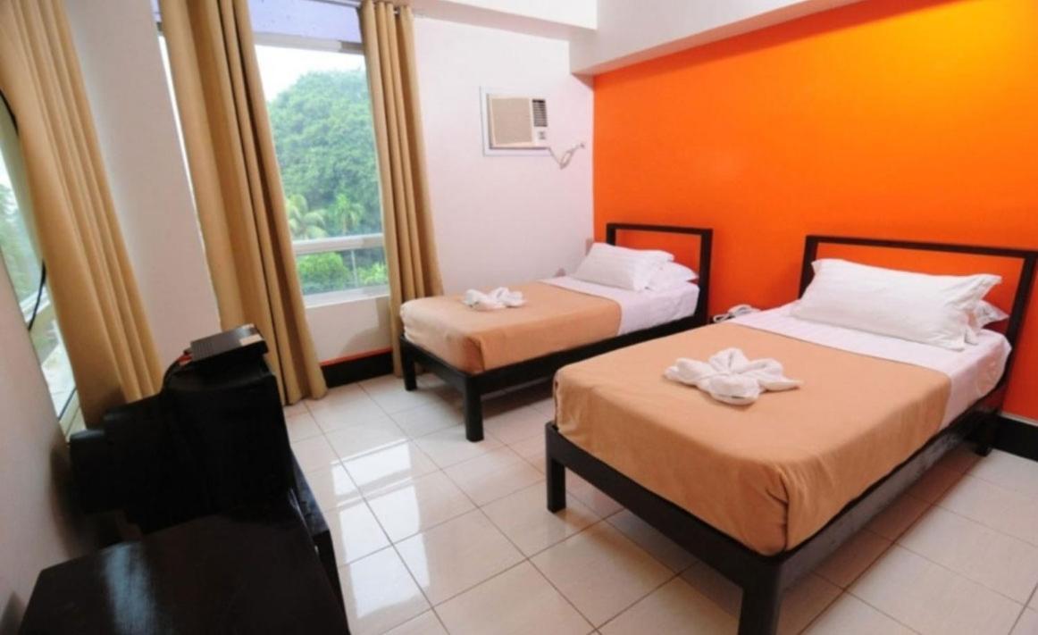 Negrense Suites Bacolod Kültér fotó