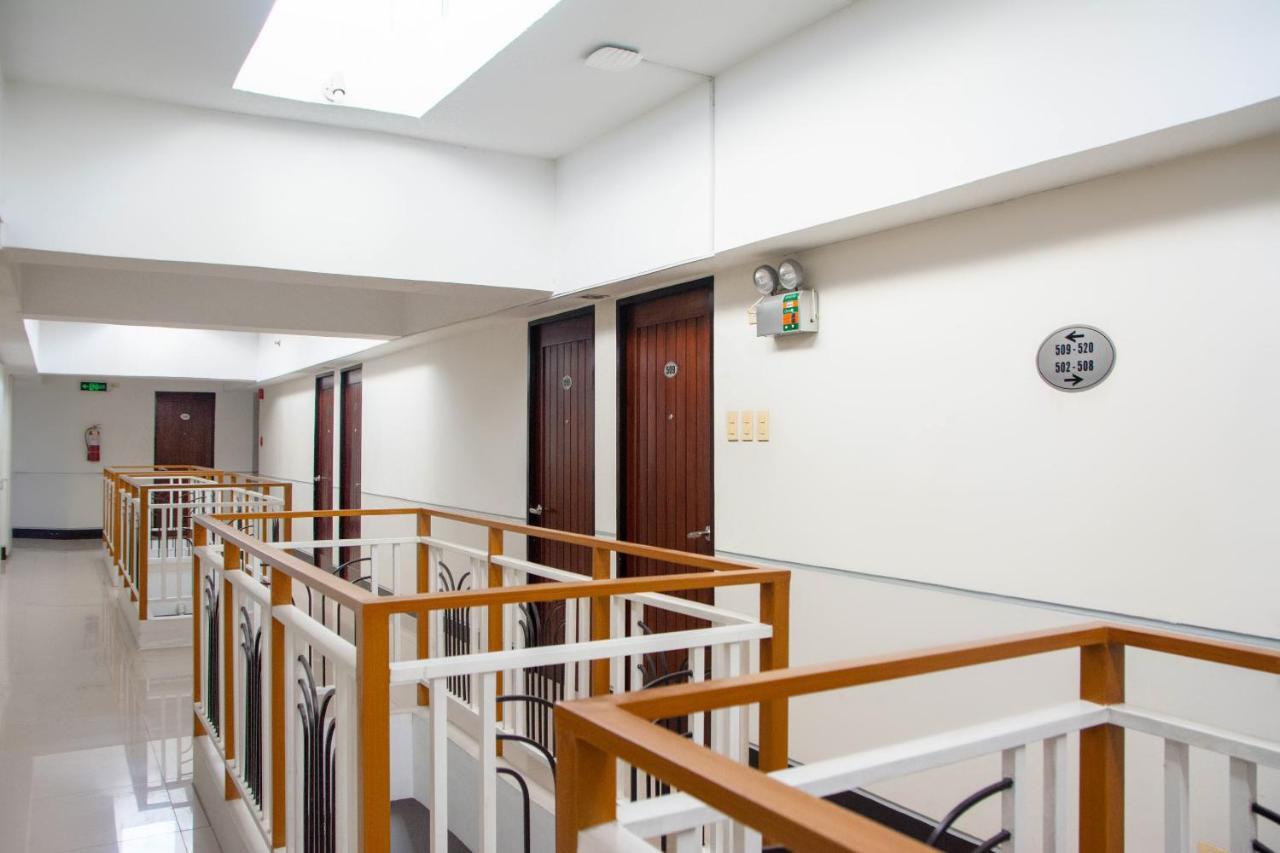 Negrense Suites Bacolod Kültér fotó